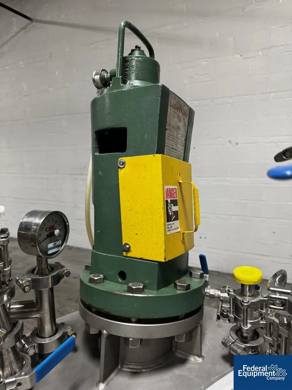 50 gallon Steel Pro Reactor, 316L Stainless Steel, 24" diameter x 30" straight side, flat top, disth bottom - Image 7