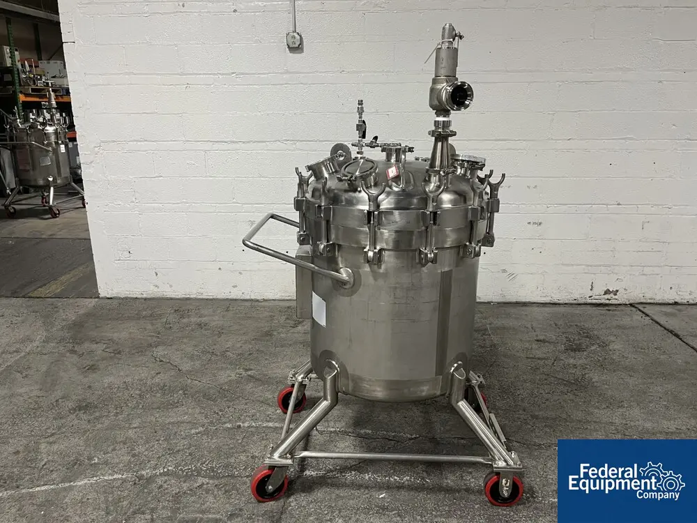 79 gallon Northland, Receiver Tank, 316L Stainless Steel, 28" diameter x 23" straight side, dish top & - Image 1