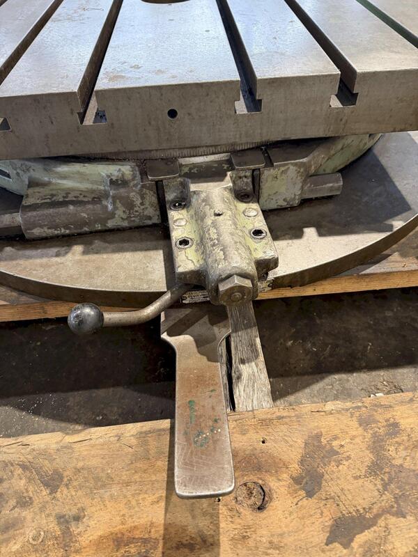 36" x 36" Lucas, air lift rotary table, 6 t-slots - Image 4