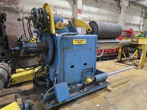 40000 lb. Cincinnati, Uncoiler, 49" width, 15.5"-24.5" expanding drum, RL, sliding base - Image 7