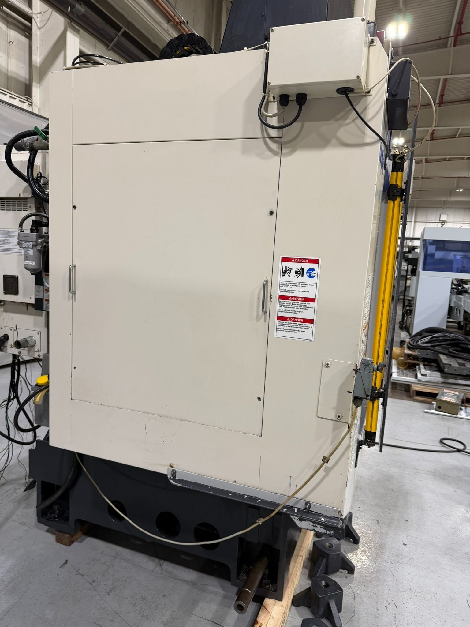 Brother #Speedio-S500X1, 4-Axis CNC vertical machining center, 19.7" X, 15.7" Y, 11.8" Z, 10000 RPM, 21 - Image 8