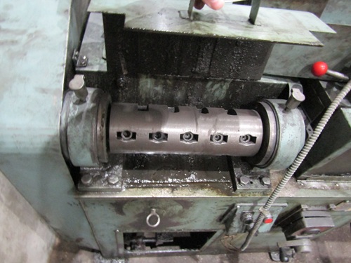 .125" -.312" Schuster #2A4V, wire straightener & cut-off wire machine, 3' length of cut, 20-300 FPM, 1986 - Image 3