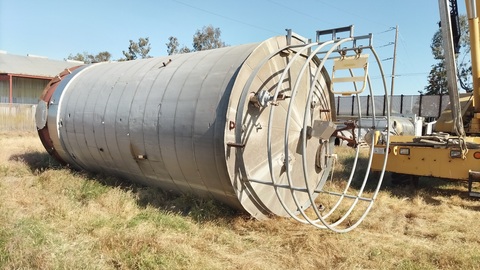 10000 gallon Stainless steel vertical silo tank, 9.5'dia. x 21' straight side - Image 3