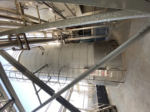 10000 gallon Stainless steel vertical silo tank, 9.5'dia. x 21' straight side - Image 5
