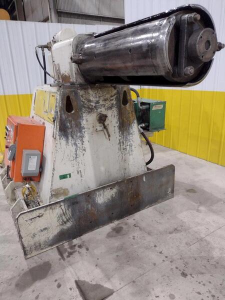 20000 lb. ASC #JN17417.00, driven uncoiler coil reel, 36" width, hydraulic adj., 2002 - Image 3