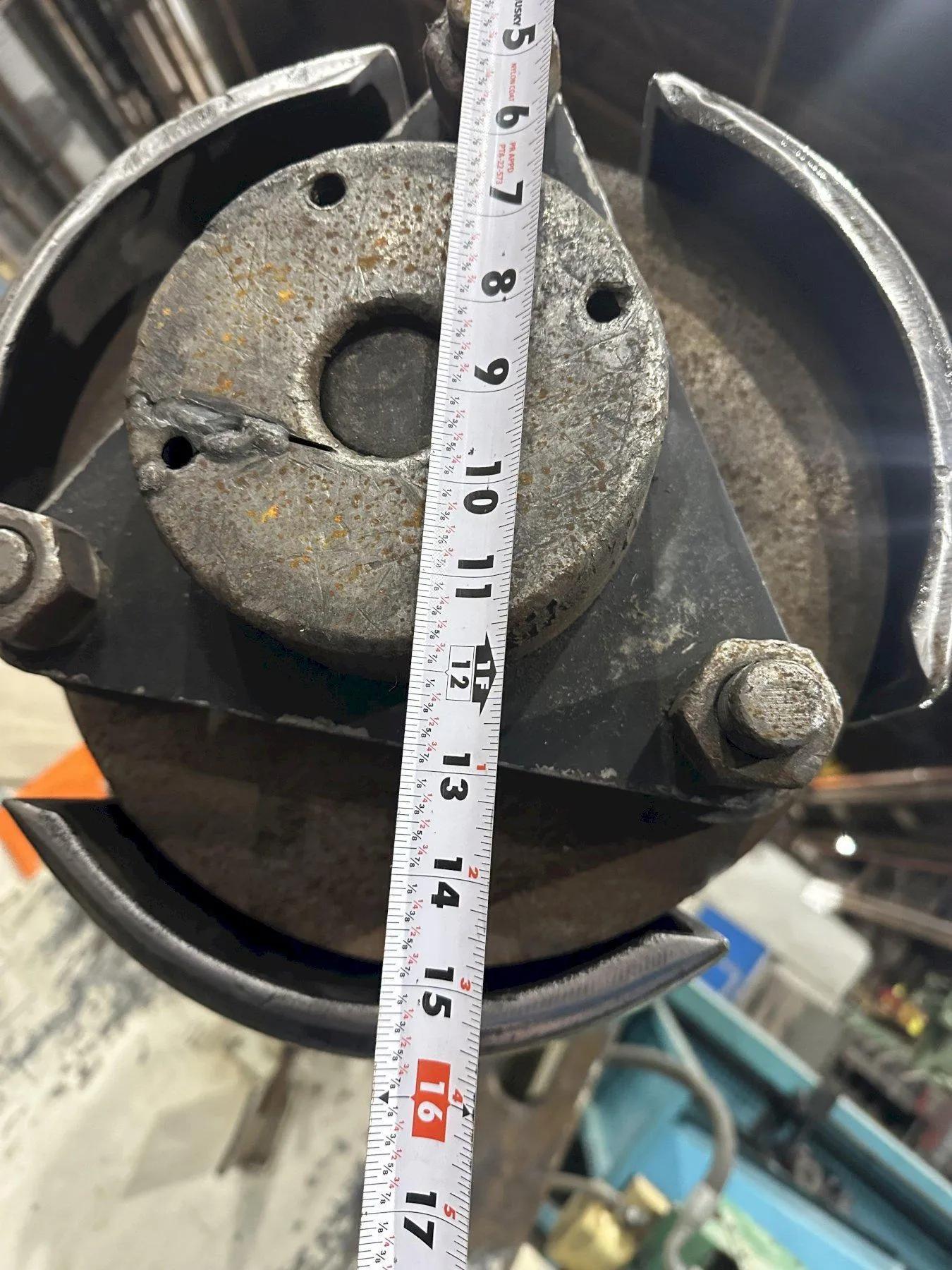 20000 lb. ASC #JN17417.00, driven uncoiler coil reel, 36" width, hydraulic adj., 2002 - Image 6