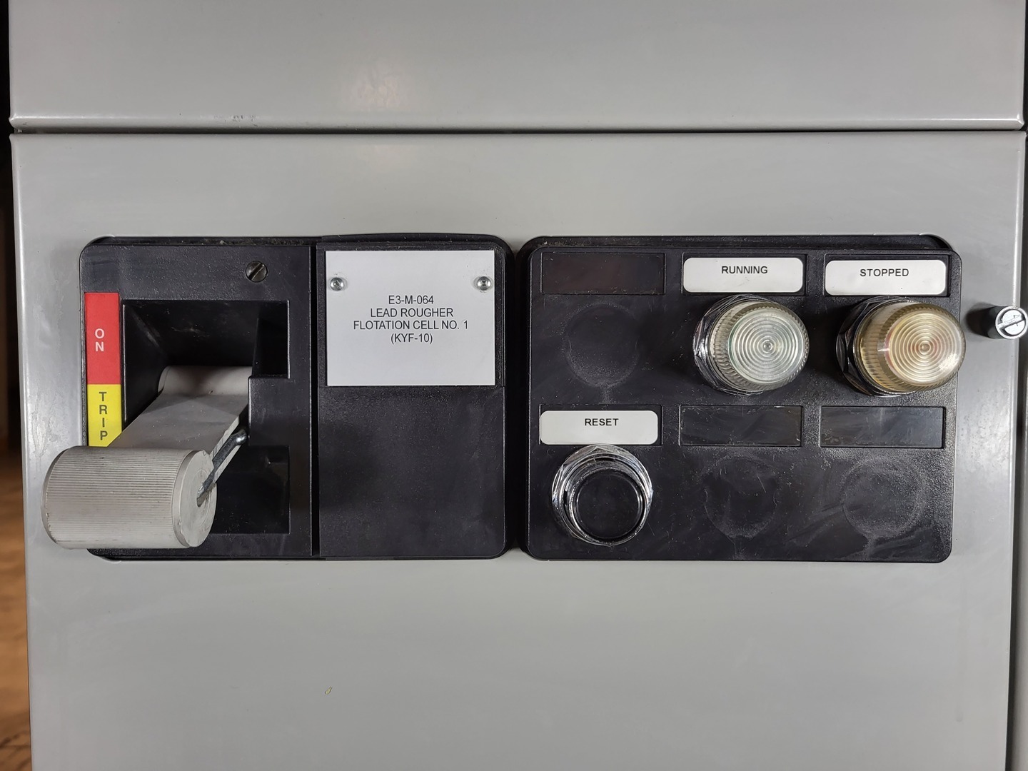 30 HP Eaton #HMCP, FVNR Motor Starter, Size 3, 600 Volts, 100 amps, 3PH, (3 available) - Image 2