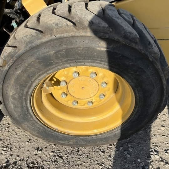 Caterpillar #242D, Jobber XL, skid steer, diesel, 2014 - Image 6