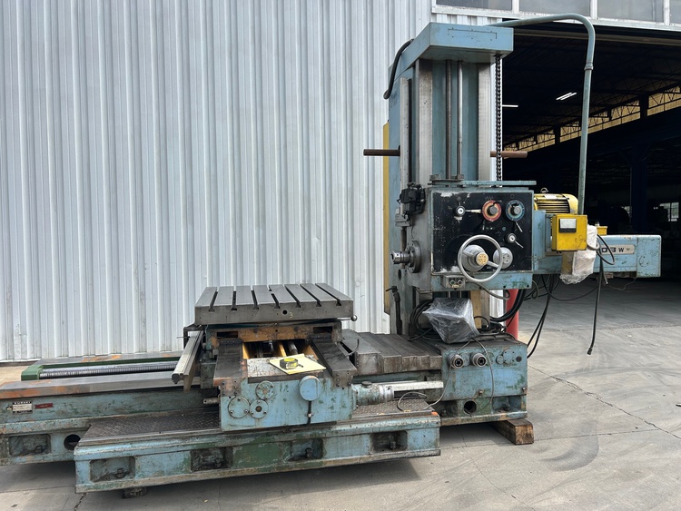 4" Kuraki #KBT-100-3W, table type horizontal boring mill, 41" x 47" built-in rotary table, pendant Control - Image 1