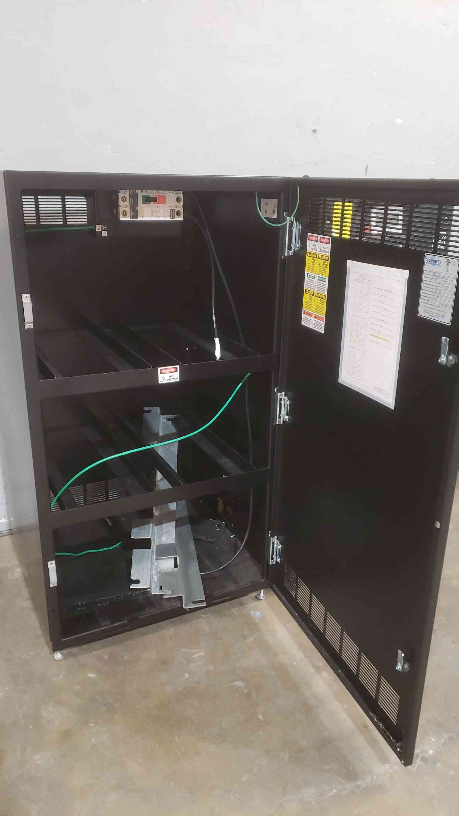 50.0 KVA Mitsubishi UP1133A-B503SU-2, uninterruptible power supplies W/ Battery Cabinet Diamond Series, 2014 - Image 5