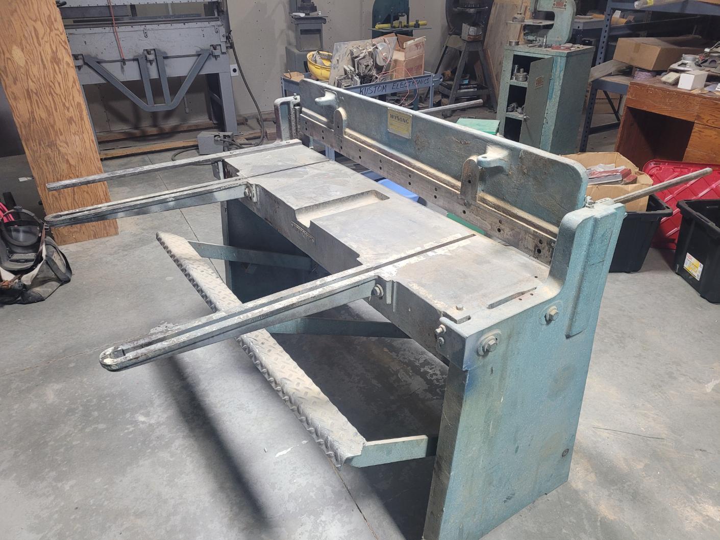 16 gauge x 4.4' Wysong & Miles #1652, Mechanical Power Squaring Shear, 26" back gauge, 1970 - Image 4