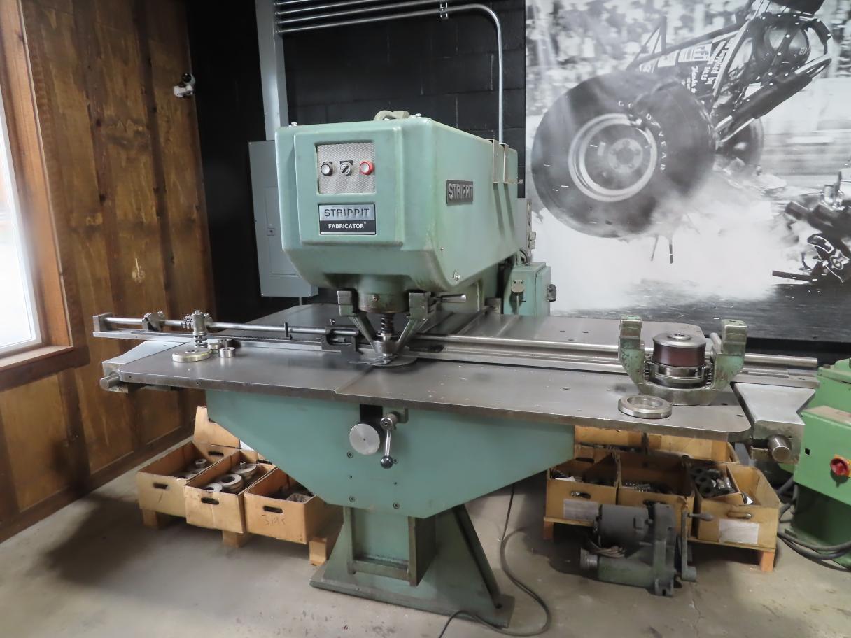 30 Ton, Strippit-Houdaille #30/30, Punch Machine, Single Station, 72" x 48" Table, 0.031"-3.5" hole capacity - Image 1