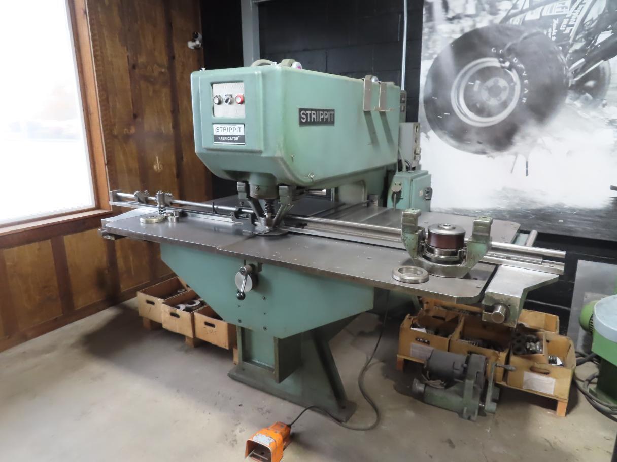 30 Ton, Strippit-Houdaille #30/30, Punch Machine, Single Station, 72" x 48" Table, 0.031"-3.5" hole capacity - Image 2