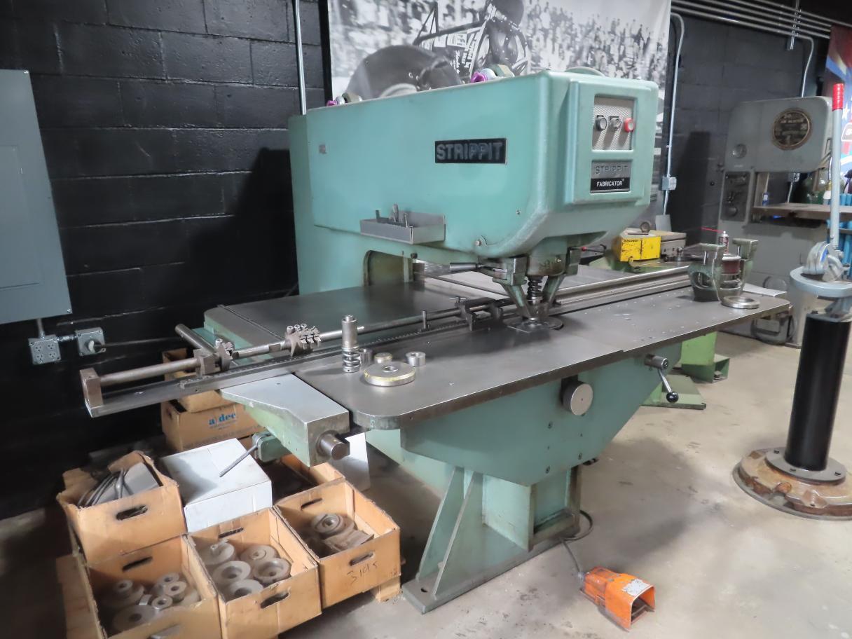 30 Ton, Strippit-Houdaille #30/30, Punch Machine, Single Station, 72" x 48" Table, 0.031"-3.5" hole capacity - Image 3