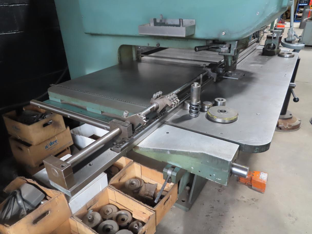 30 Ton, Strippit-Houdaille #30/30, Punch Machine, Single Station, 72" x 48" Table, 0.031"-3.5" hole capacity - Image 5