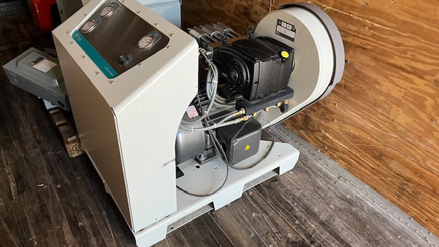 Flow #50iS-60, Hydraulic Intensifier Pump, 50 HP, 3ph, 928 hours - Image 1