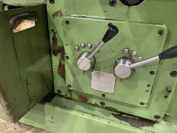 OKK #MH-3V, vertical milling machine, 65" x14-1/4" table, automatic lube, coolant, #50NS - Image 10