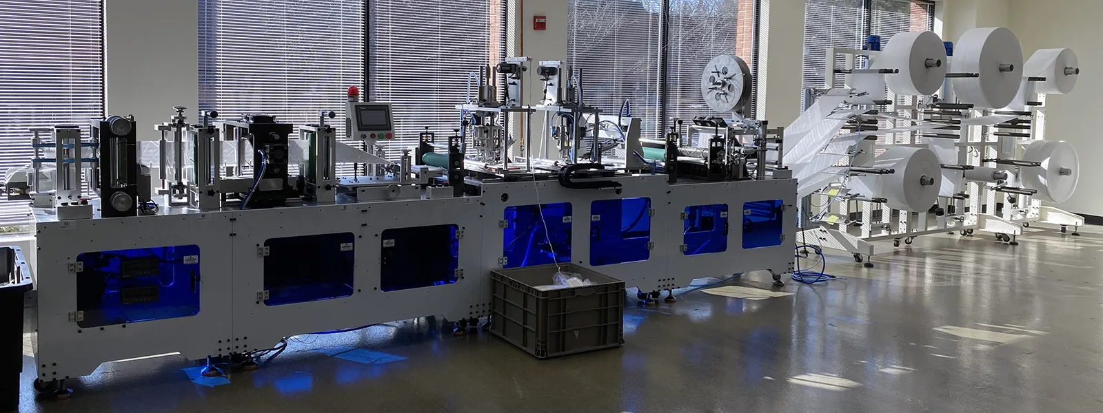 KYD #TLC09, N95 mask making machine, 50-60 pc/min, fully automatic, 2020 - Image 1
