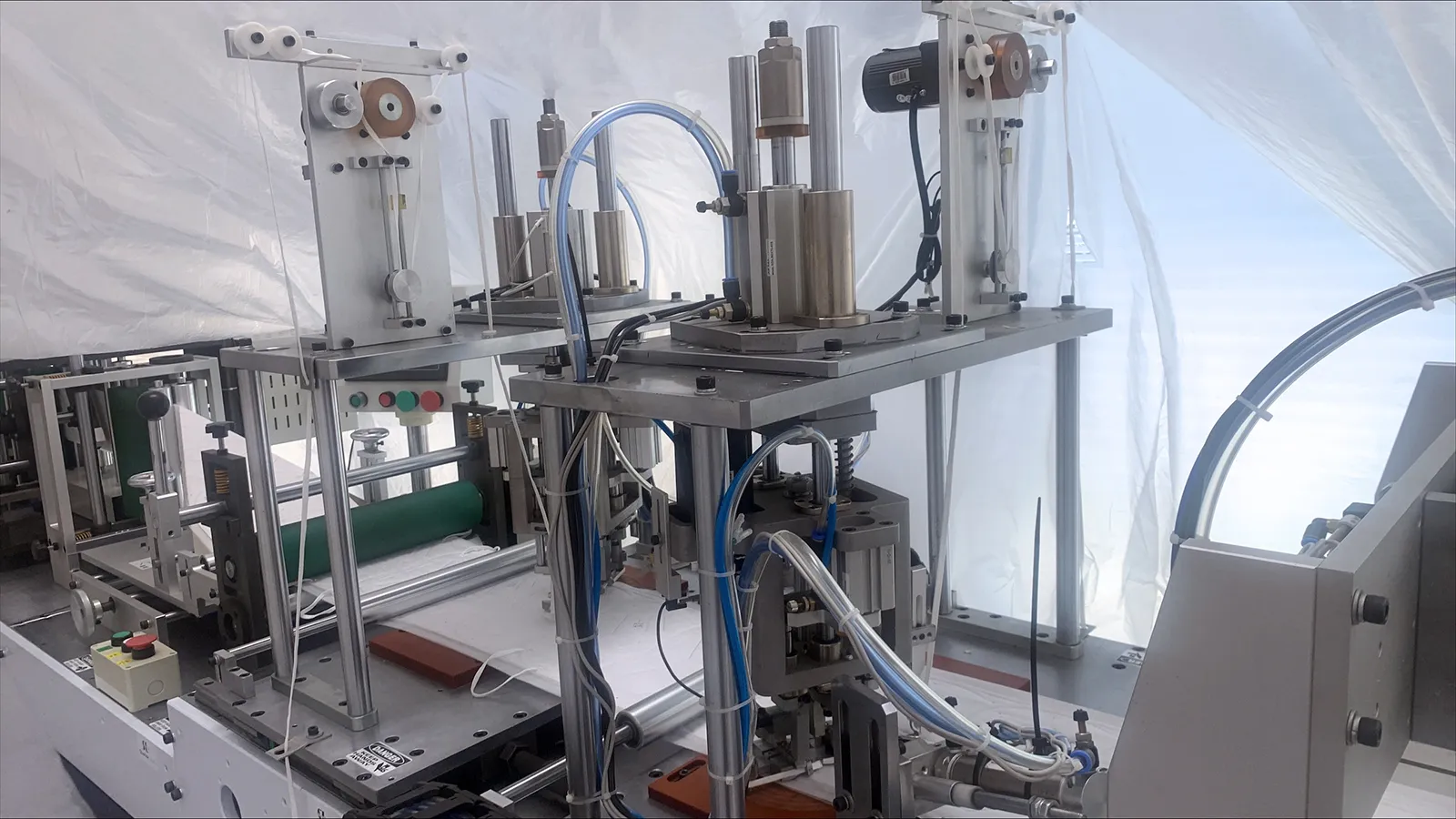 KYD #TLC09, N95 mask making machine, 50-60 pc/min, fully automatic, 2020 - Image 5