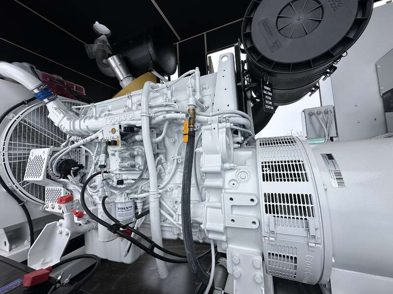 350 KW Blue Star Power Systems #VD350-01, diesel generator set, 120/208 Volts, 537 HP @ 1800 RPM, Volvo Penta - Image 7