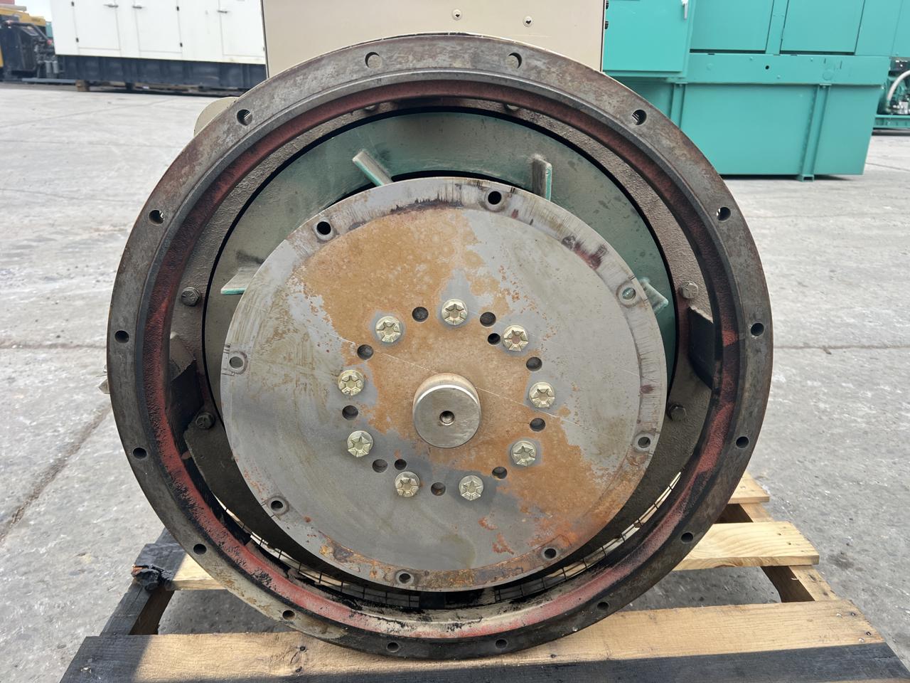 300 KW, Cummins 500FDR7018JJ, generator end with controller, 277/480 Volts, 1046 hours - Image 4