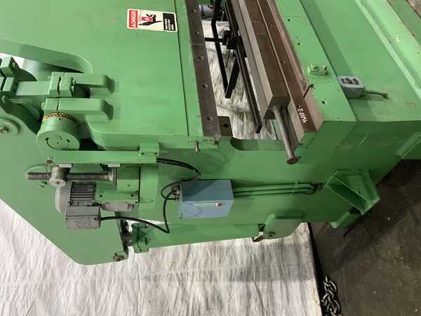 250 Ton, Accurpress #725012, hydraulic press brake, 12' overall, 126" between housing, 8" stroke, 10" throat - Image 10