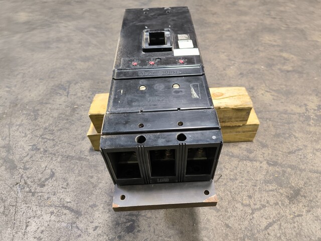 600 Amp, Westinghouse AB-DE-ION, Circuit Breaker, MA3800F, 3 Pole, 120 VAC - Image 8