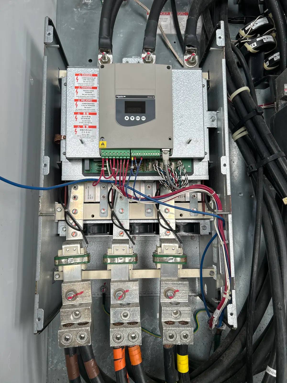 Schneider Electric, Solid State Screw Compressor Motor Starter, 400 HP, 460 Volts, 60 Hz, 3PH, 2015 - Image 8