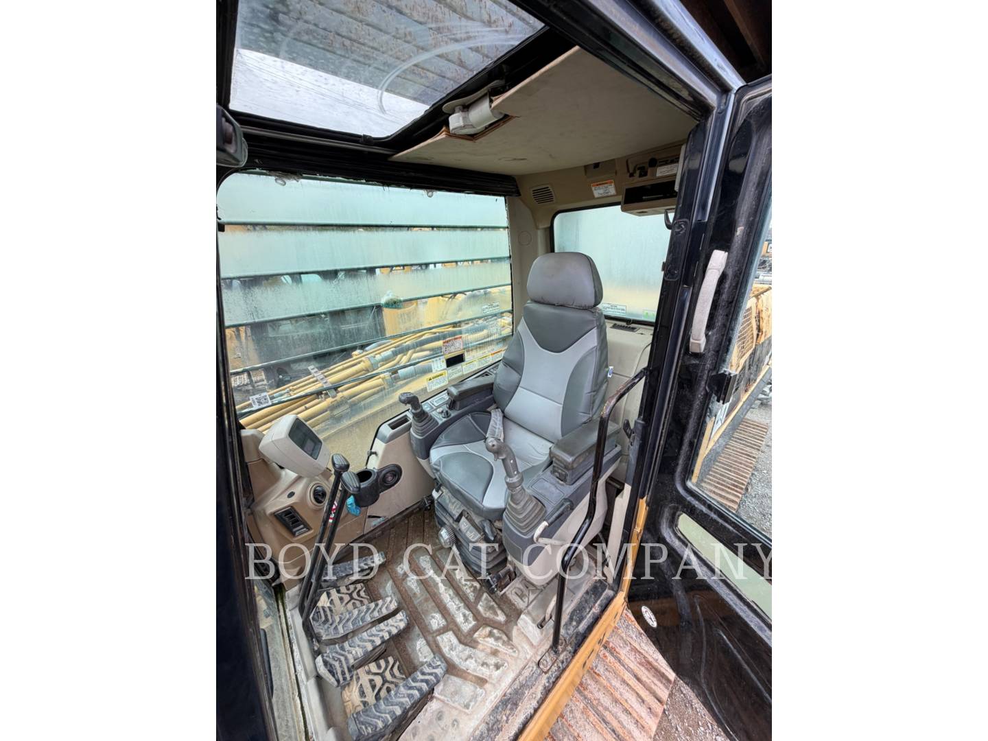 Caterpillar 330CL, Crawler Excavator, 3653 hours, S/N: DKY01131, 2003 - Image 8