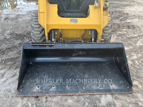 Cat 236D3 C3H2, Skid Steer Loader, 1238 hours, S/N: R4D00762, 2024 - Image 3