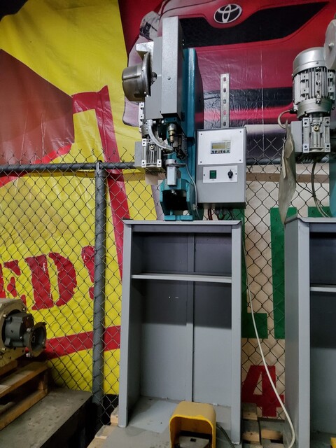 Italian Global Service #MPIR-E, rivet machine - Image 5