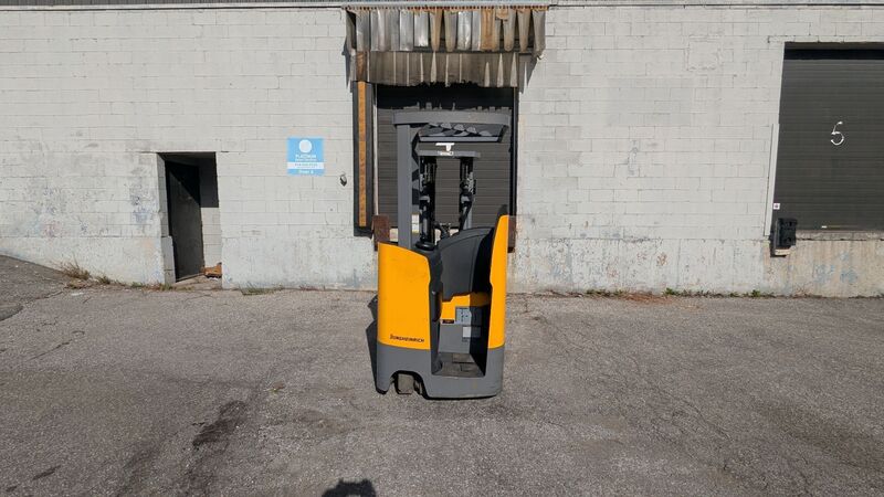 Dock Stocker, Jungheinrich #ETG216, 3000 lb., battery powered, 36 V., 188" lift, 2020 - Image 4