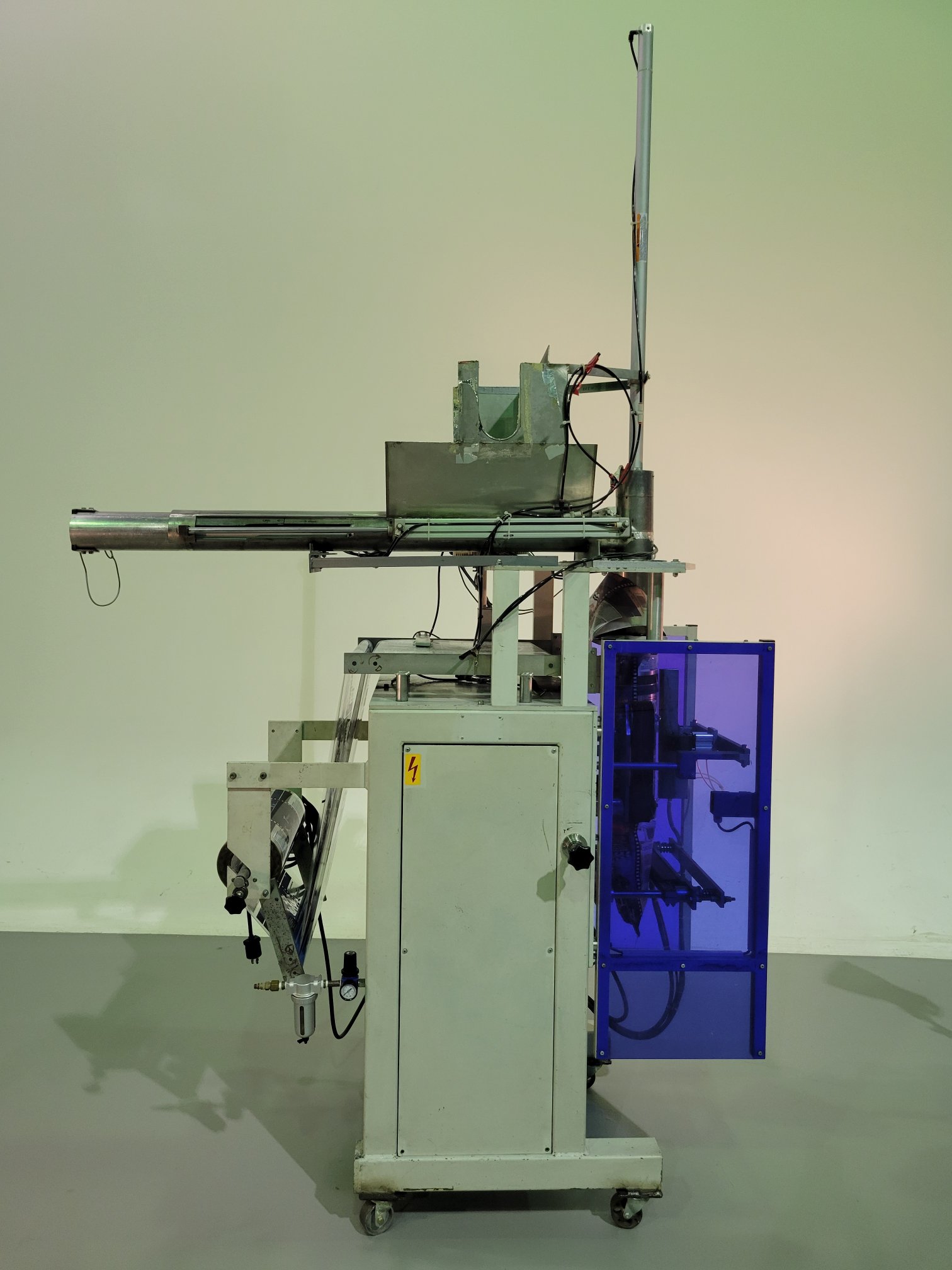 Audion Elektro #AVM-200, Vertical Bagging Machine, w/ Out Feed Conveyor, 2022 - Image 3