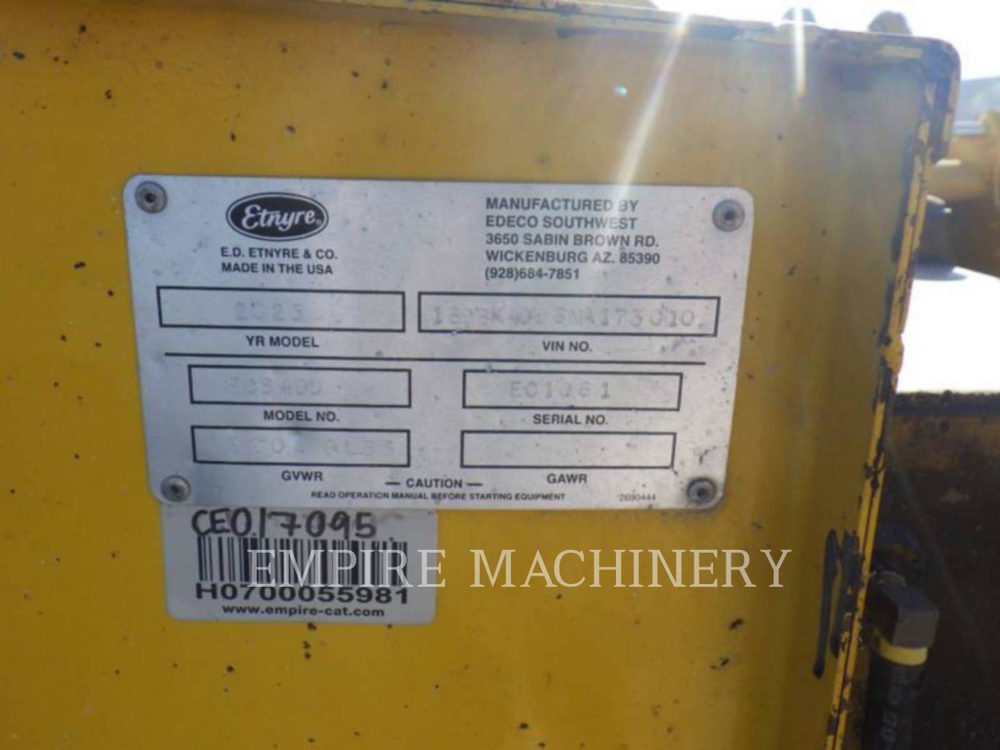 Electro Dynamics Etnyre ECS-400, Asphalt Paver, 810 hours, S/N: 1B9BK4006NA173010, 2023 - Image 2