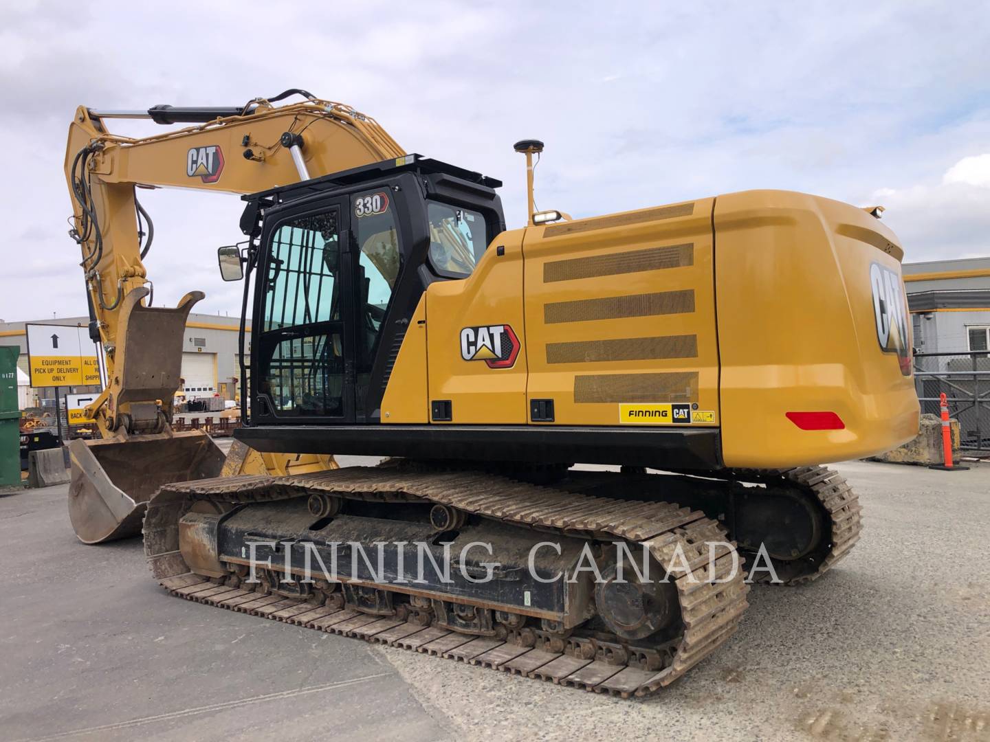 Caterpillar 330-07, Crawler Excavator, 1624 hours, S/N: WCH50043, 2024 - Image 4