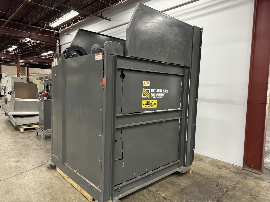 National Bulk Equipment, 40" x 48" x 51.5" Gaylord box dumper, 15500 lb., 135° rotation hydraulic cylindfers - Image 7