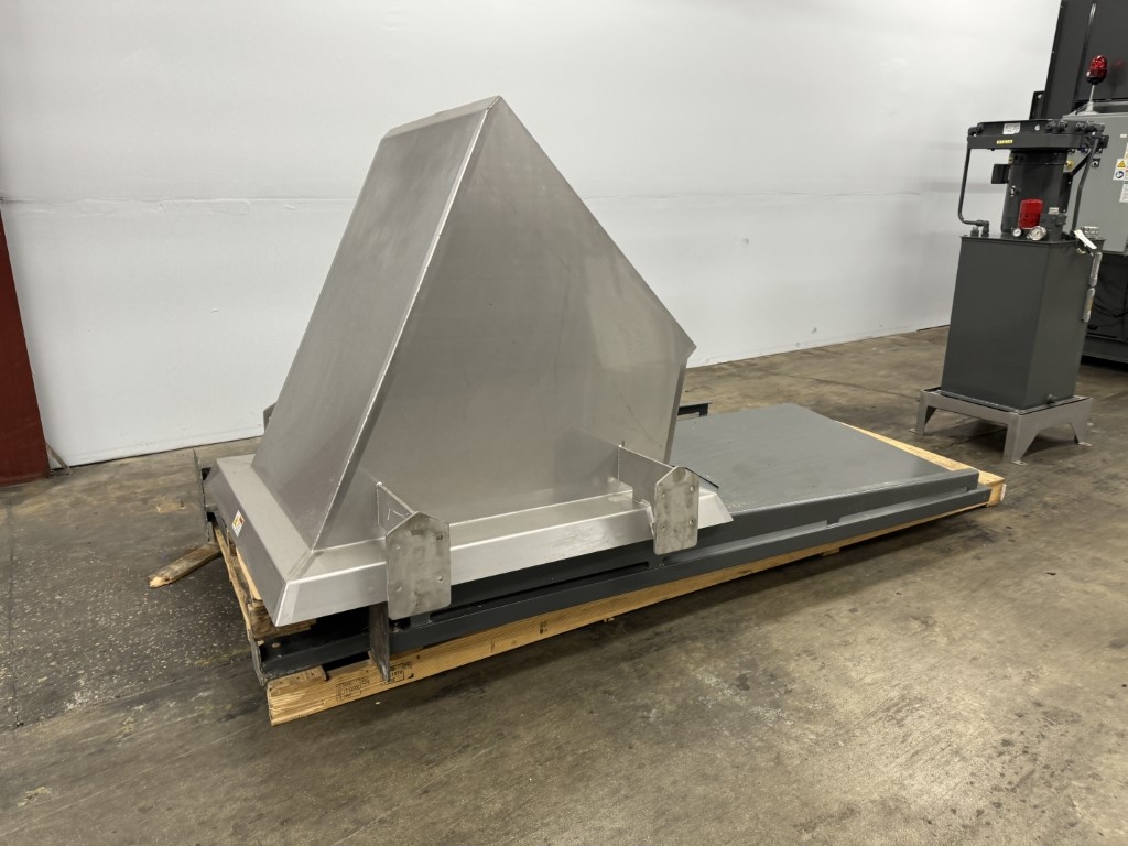 National Bulk Equipment, 40" x 48" x 51.5" Gaylord box dumper, 15500 lb., 135° rotation hydraulic cylindfers - Image 8