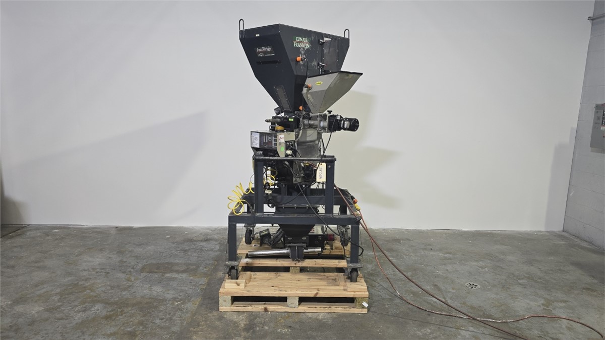 Maguire #WSB-220, 2 component gravimetric blender w/ additive feeder, 900-1000 lb/hr. - Image 1
