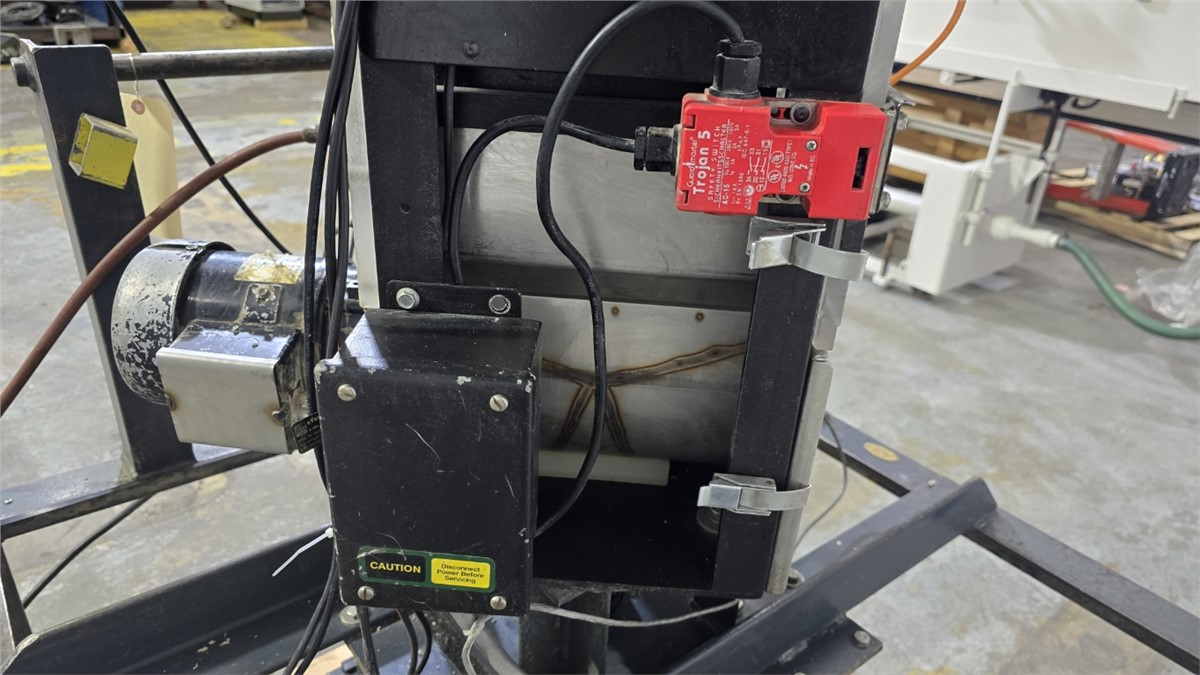 Maguire #WSB-220, 2 component gravimetric blender w/ additive feeder, 900-1000 lb/hr. - Image 5