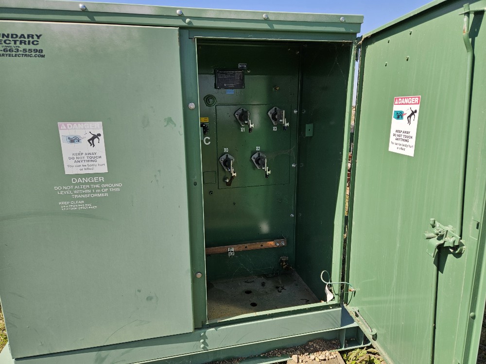 500 KVA 4160 Primary, 480Y/277 Secondary, Boundary Electric Pad Mounted Oil Transformer, 2016 - Image 3
