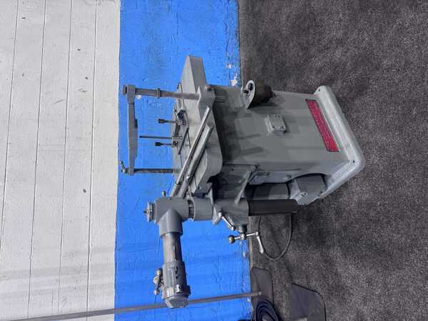 1-1/4" x 9" DC Morrison #K, keyseater, 24" x 27" table, 2 HP, tooling - Image 3