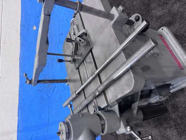 1-1/4" x 9" DC Morrison #K, keyseater, 24" x 27" table, 2 HP, tooling - Image 4