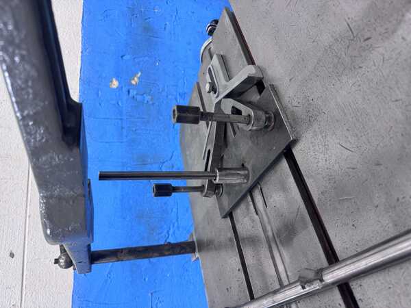 1-1/4" x 9" DC Morrison #K, keyseater, 24" x 27" table, 2 HP, tooling - Image 5