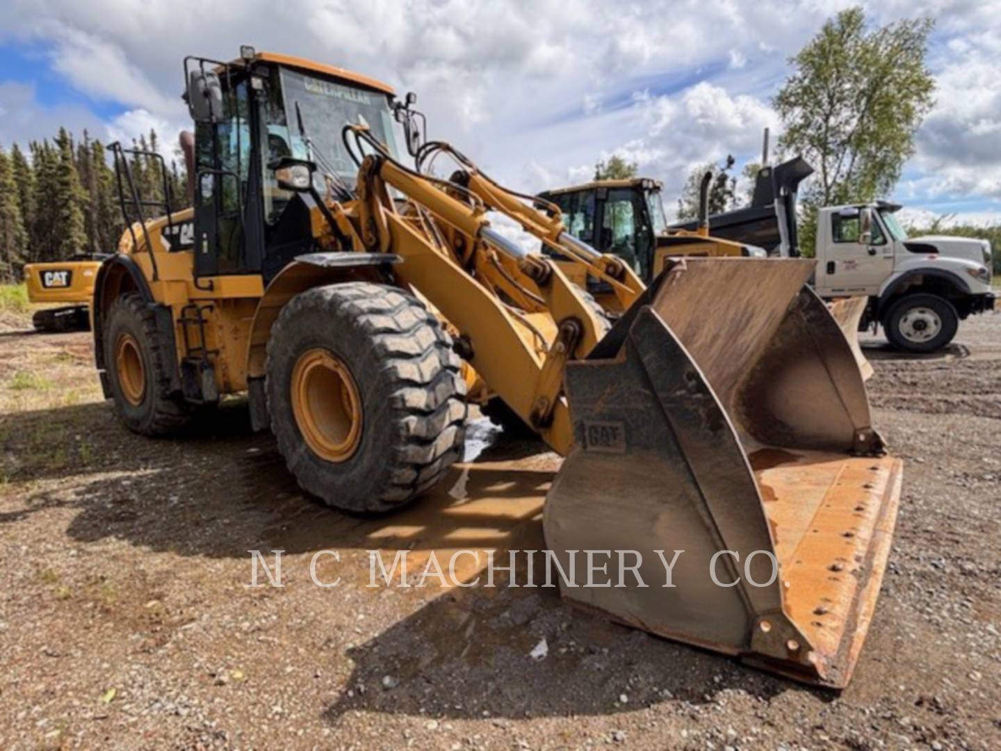 Cat IT62H, Wheel Loader, 8946 hours, S/N: M5G00604, 2010 - Image 2