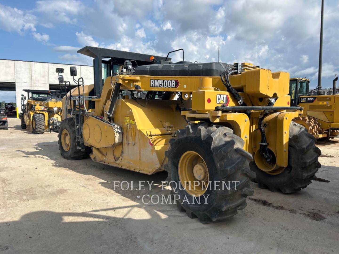 Caterpillar RM500B, Asphalt Paver, 1803 hours, S/N: S3A00126, 2023 - Image 1