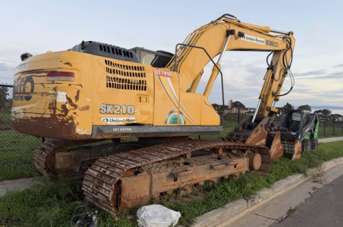 Kobelco #SK210LC-10, excavator, air conditioning - Image 6