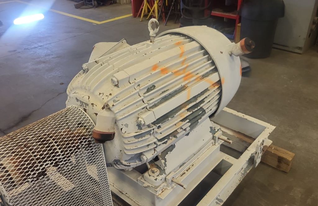 200 HP 3600 RPM U.S. Motors, Frame 447TS, TEFC, 1.15 service factor, 460 Volts - Image 4
