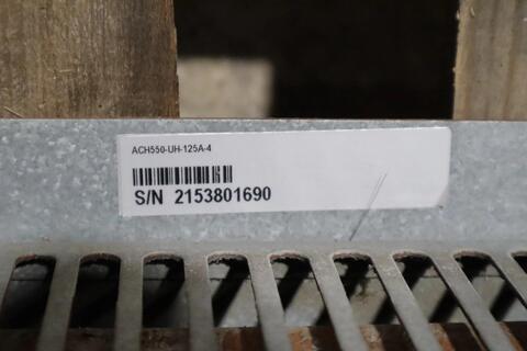 Abb ach550-uh-125a-4 ac drive 550 series 3 phase 380-480 v ac stock hp143 - Image 2