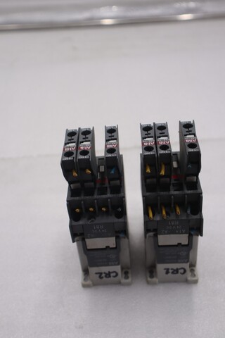 ABB RV5/50 24-50V Surge Suppressor CA5 A600 Q300 Used Stock #K-2176 - Image 5