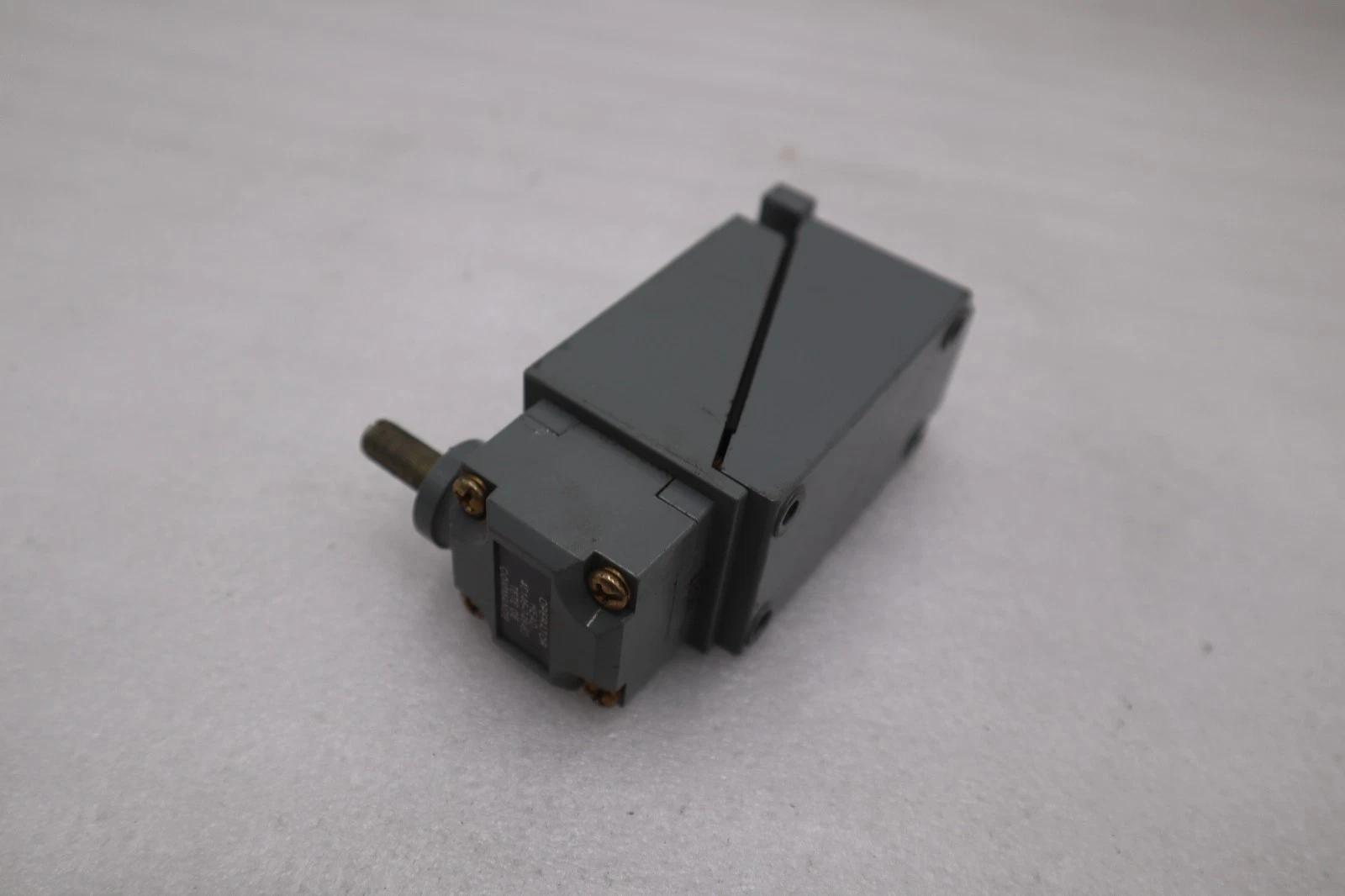 Allen-Bradley Bradley Switch 802T-HP NEW UNIT STOCK K-4028CC - Image 4